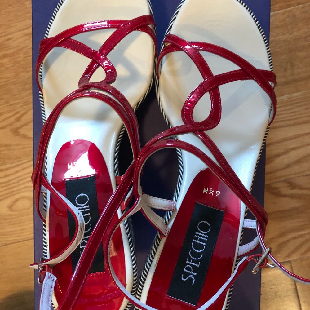 Red wedges - Picture 3 of 4